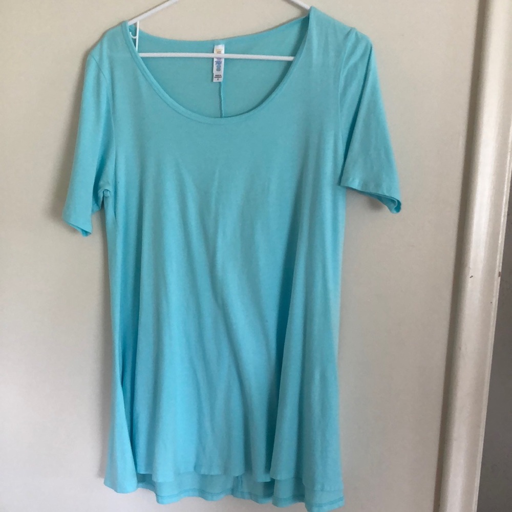 Lularoe baby blue top